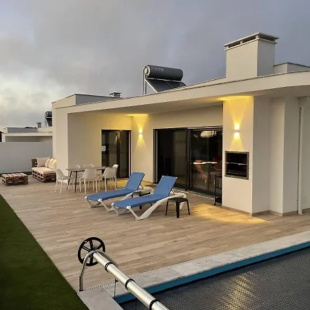 Casa Felino 别墅 Nadadouro